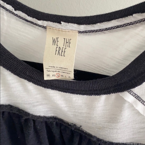 We the Free Sweater with open sleeves - Picture 3 of 4